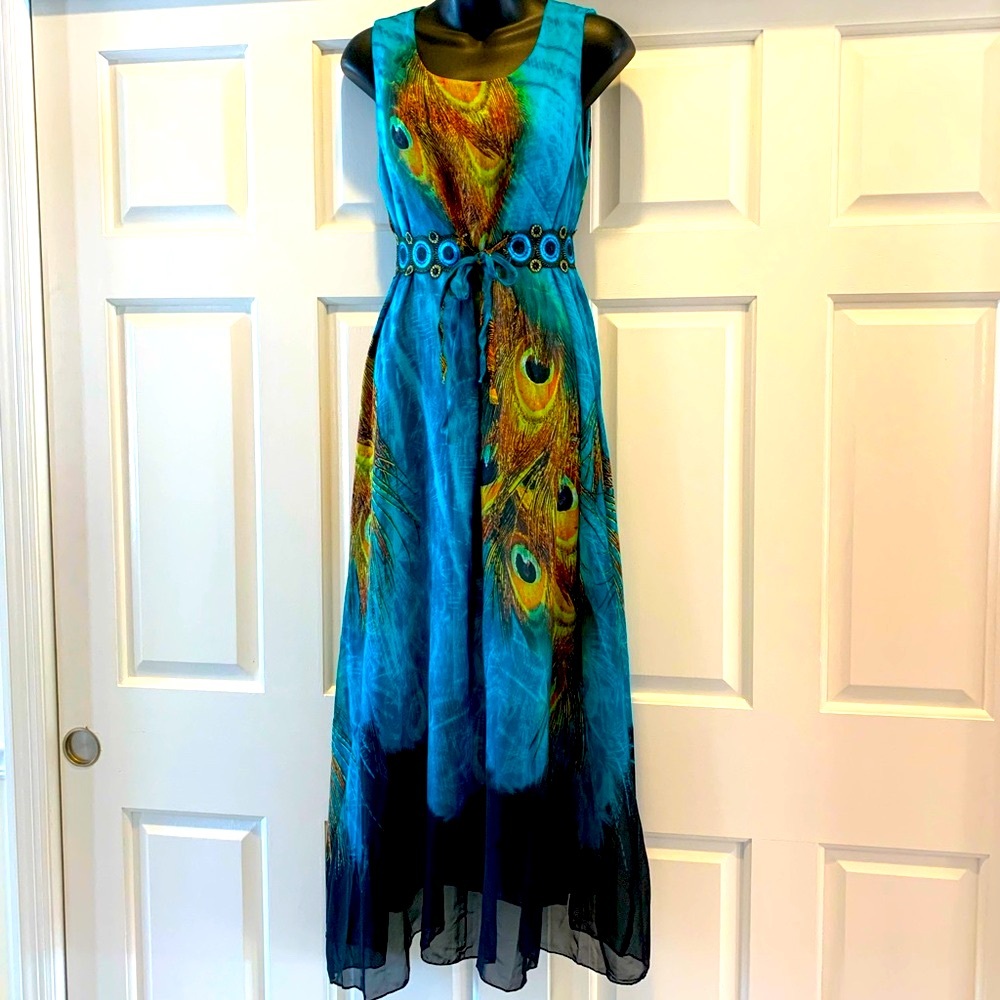 Peacock Maxidress with belt, size medium - Picture 3 of 9